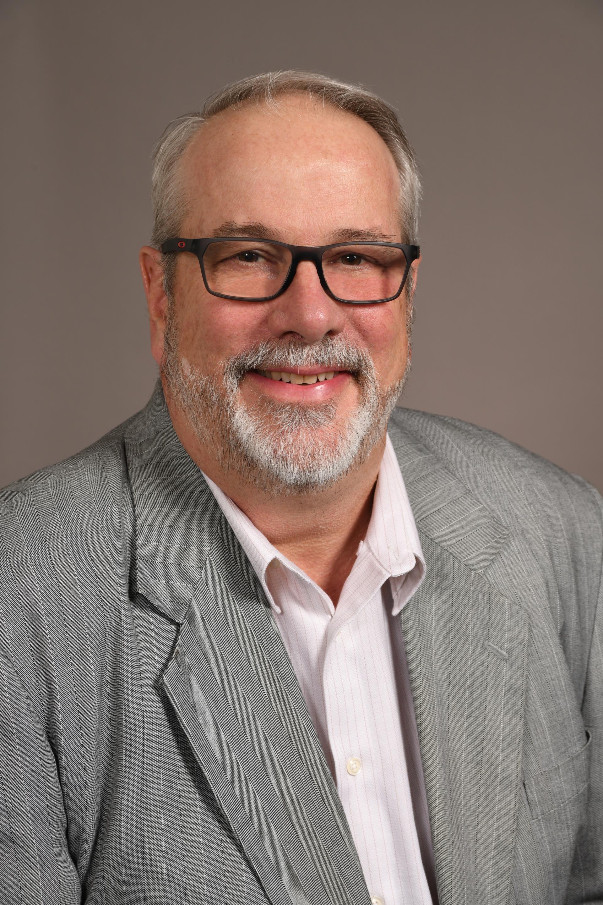 Headshot of Ward 5 Councilman Matt Hinkle