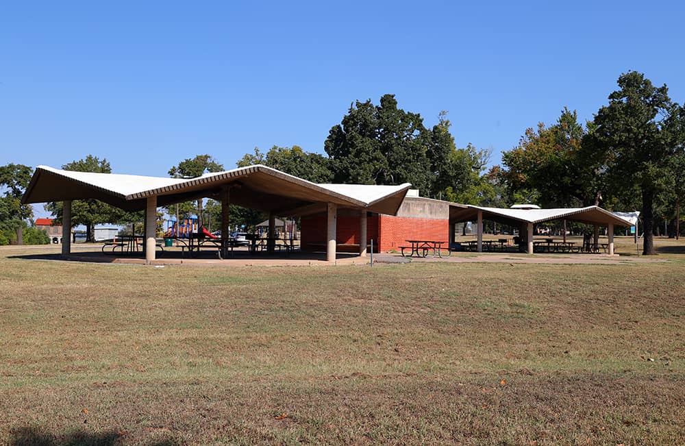 Route-66-Park-Pavilion-at-Lake-Overholser